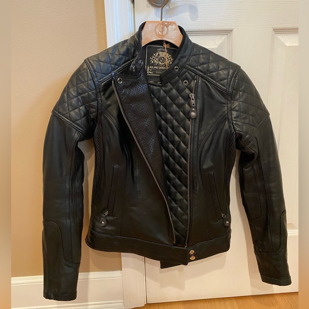 BRAND NEW NEVER WORE ROLAND SANDS RIOT REAL LEATHER WOMENS JACKET- SMALL